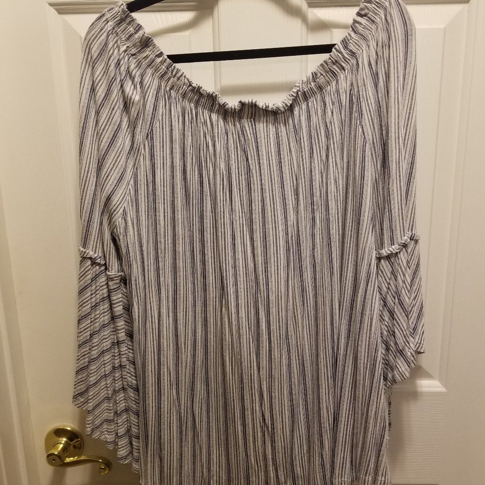 Cold Shoulder stripe top